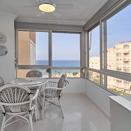 Great Views A84 Apartment *